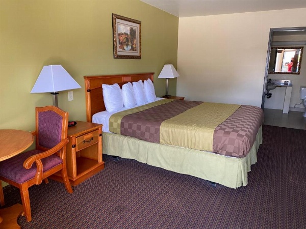 شاريت إن غلينديل - باسادينا image 21