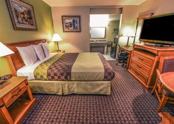 شاريت إن غلينديل - باسادينا image 5